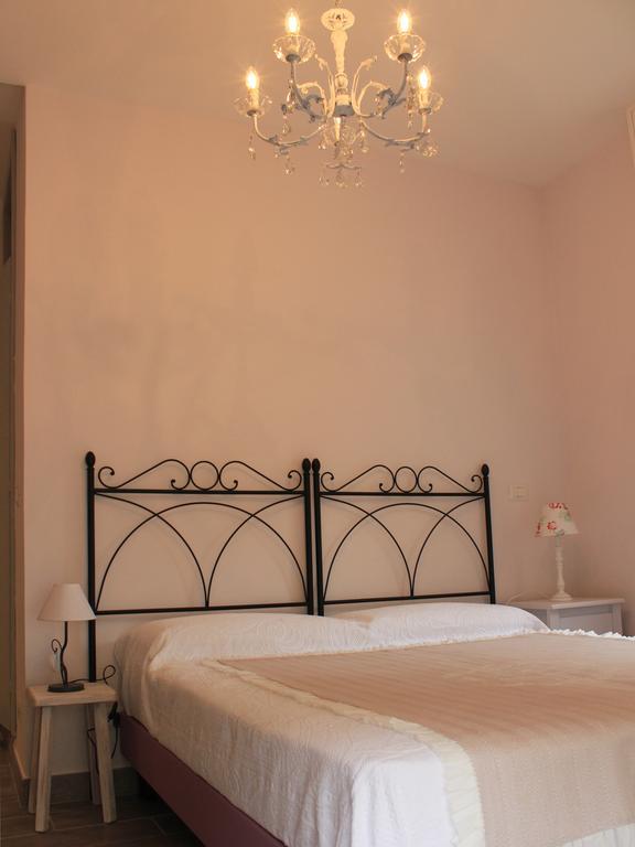Hotel B&B Francesca วาราซเซ ภายนอก รูปภาพ