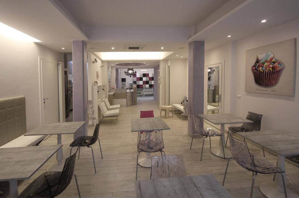 Hotel B&B Francesca วาราซเซ ภายนอก รูปภาพ